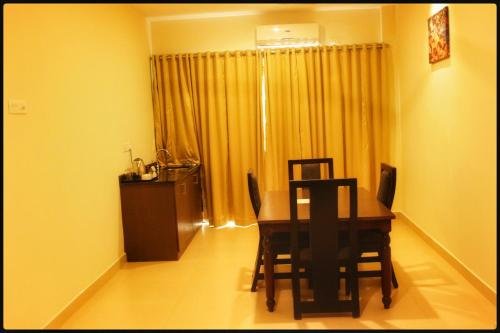 Фото Hotel Yamuna