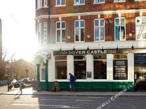 Гостиница Dover Castle Hostel в Лондоне