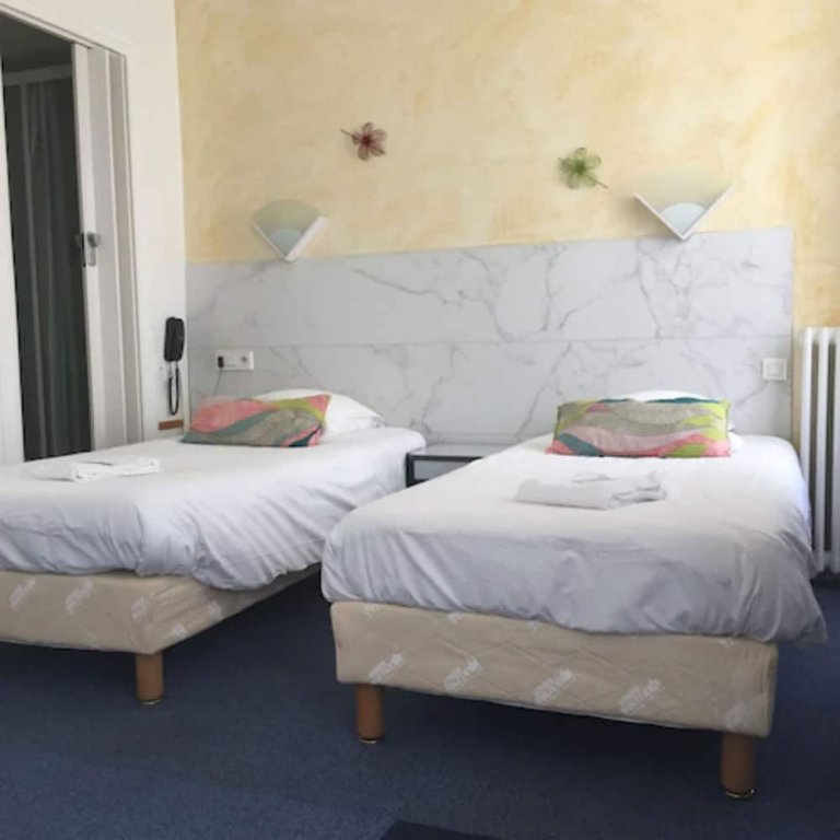 Фото Hotel De Naples