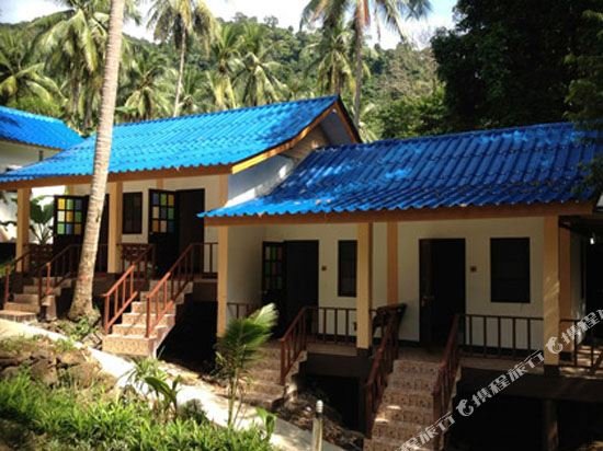 Фото Lonely Beach Pool Resort