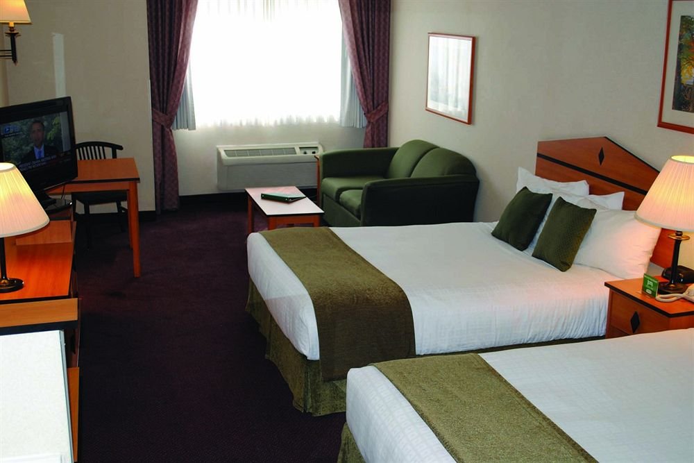 Фото Crystal Inn Hotel & Suites Midvalley