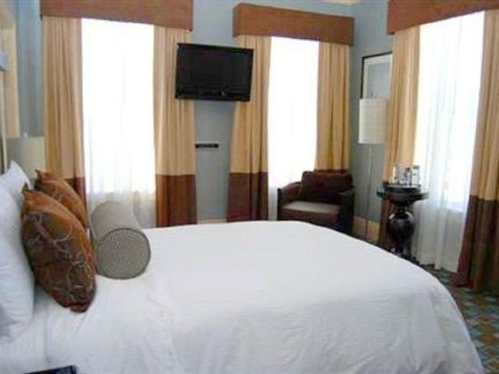 Фото Hotel Shattuck Plaza