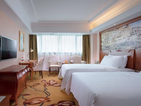 Фото Vienna Hotel