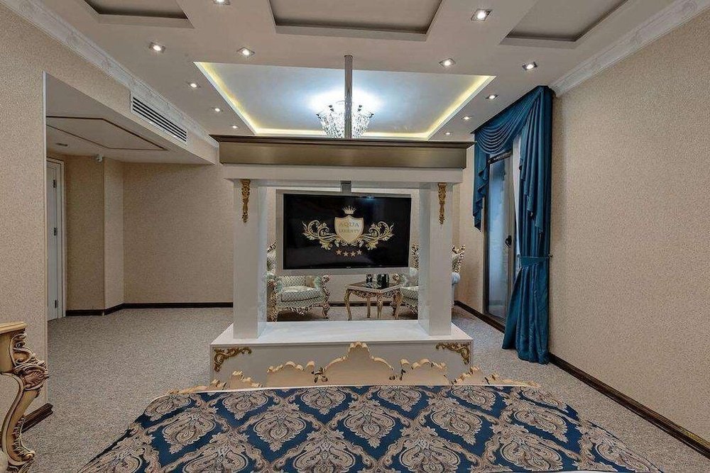 Фото Aqua Liberty Hotel