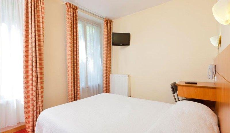 Фото Hôtel Léna