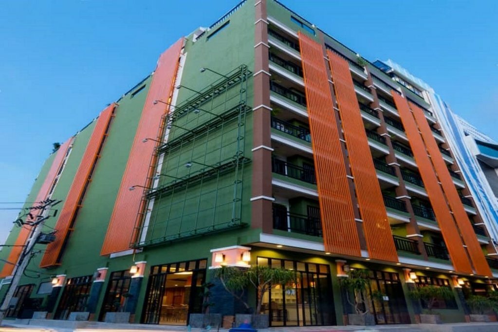 Papillon Lagoon Reef Hotel