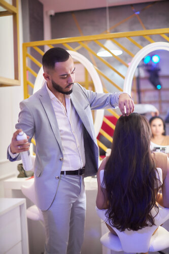 Erkaklar yaqin rasmlar