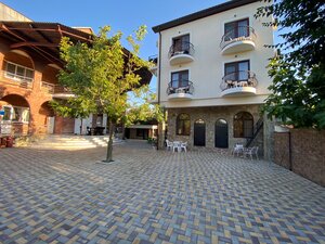 Вилла Вишневая