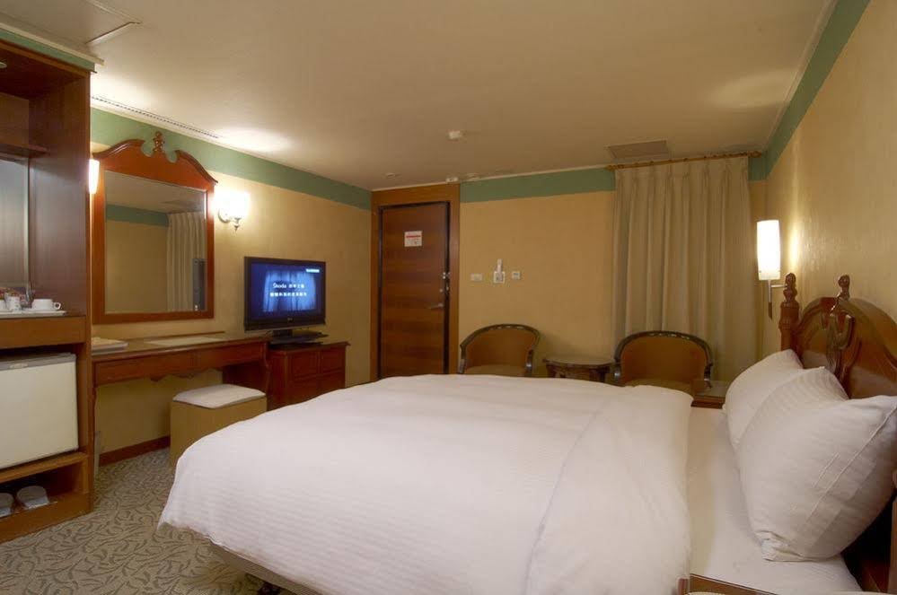 Фото Golden Garden Hotel