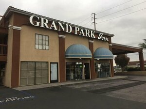 Grandpark Inn