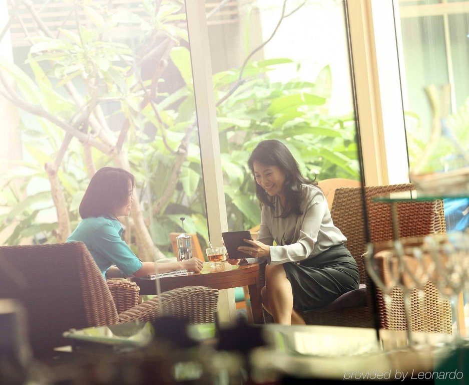 Фото Novotel Jakarta Mangga Dua Square Hotel