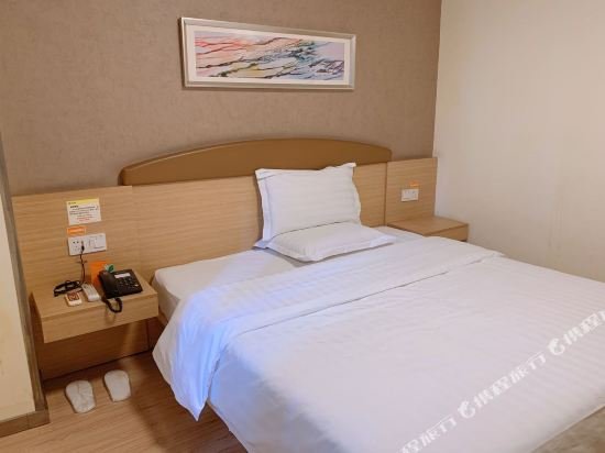 Фото 7 Days Inn Chongqing Nanping Pedestrian Street Branch