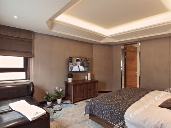 Фото Hangzhou Serene Cicada Hotel Hupao Branch