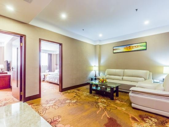 Фото Kangyi Hotel