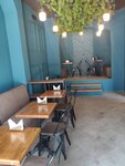 Chayka (Svyatoozyorskaya Street, 18) ، مقهى