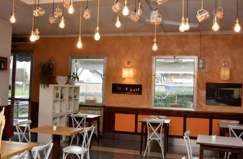Restaurant Osteria delle Rane Rosse, Lombardy, photo