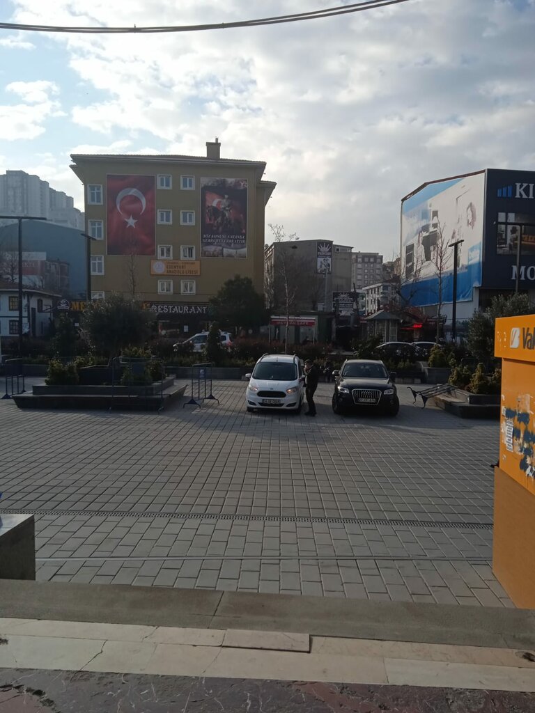 IT company E-imzatr Esenyurt Branch, Istanbul, photo