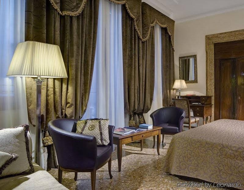 Фото Hotel Dell'Opera