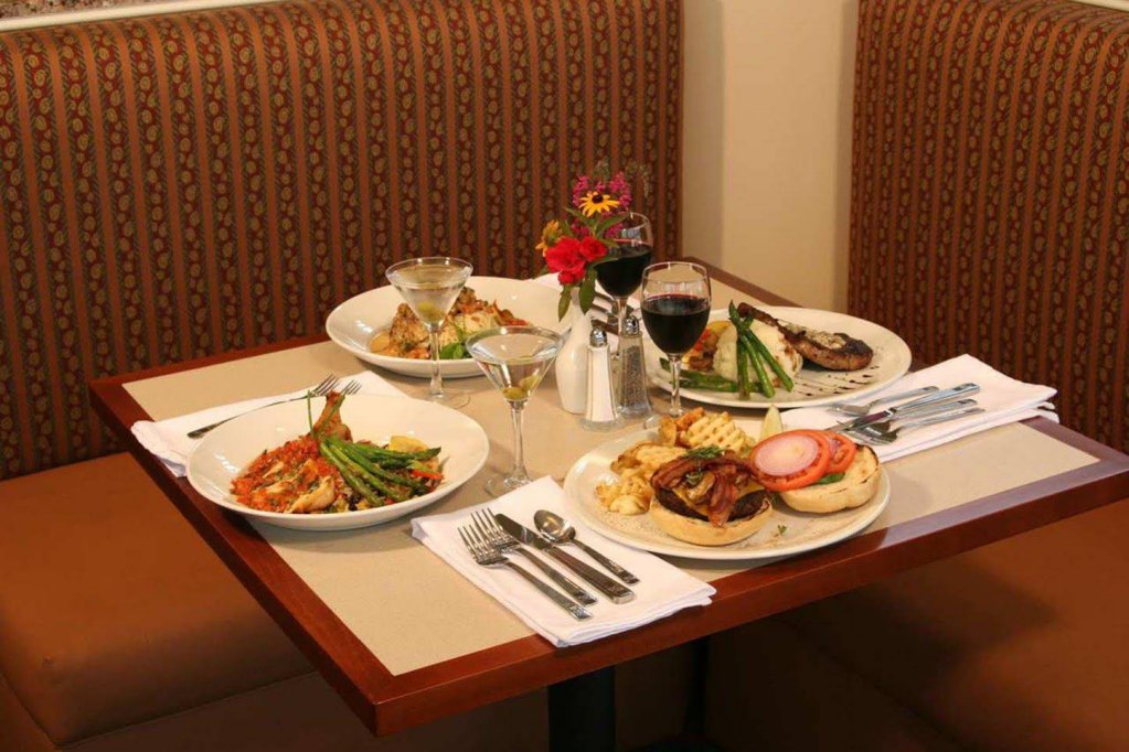 Фото Hilton Garden Inn Pittsburgh University Place