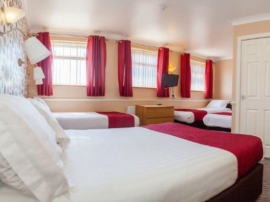 Фото The Lawton Hotel