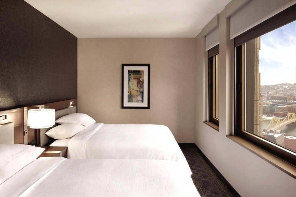 Фото Embassy Suites by Hilton Pittsburgh Downtown