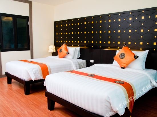 Фото Crystal Luxury Hotel