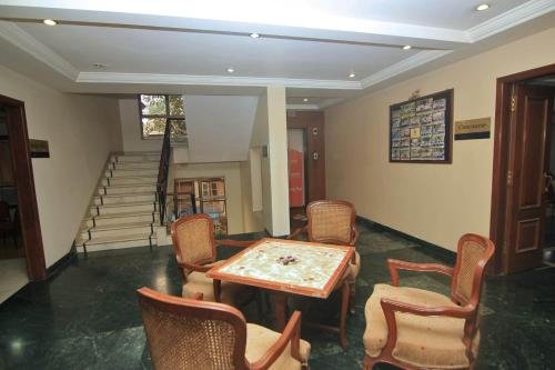 Фото Hotel The Metropole