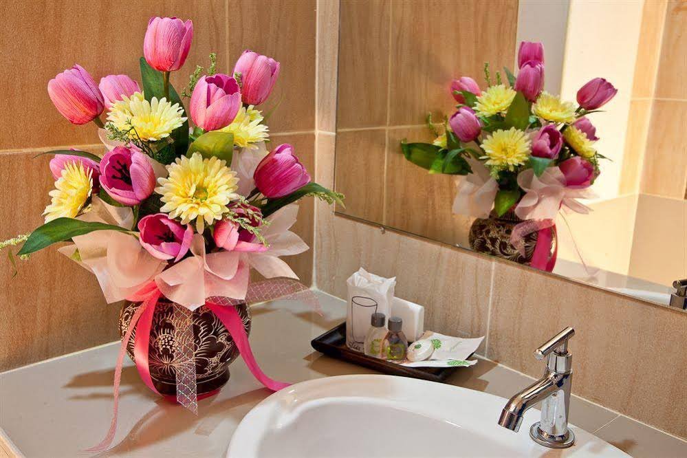 Фото Sea Mountain Khanom Hotel