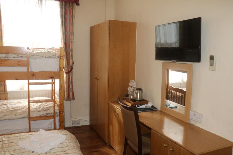 Фото Barry House