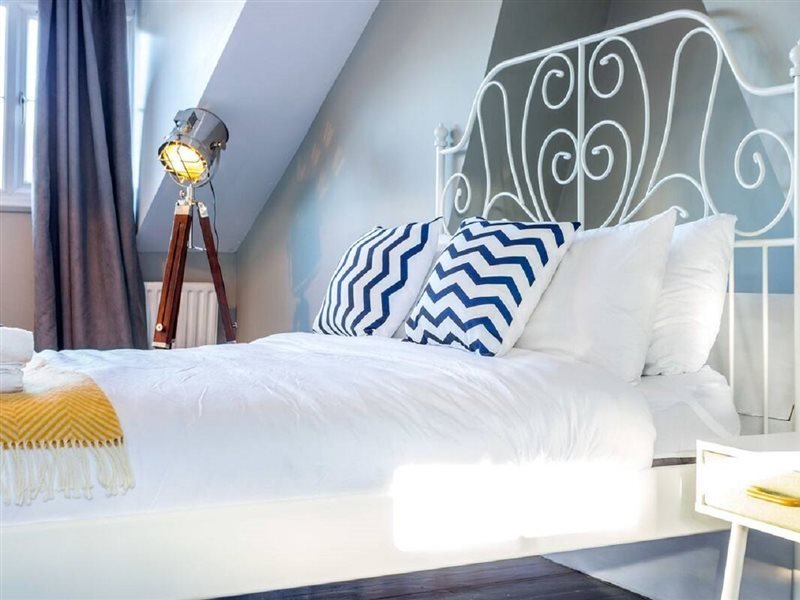 Фото The River Cam Place - Enchanting 6bdr Home Next to River Cam