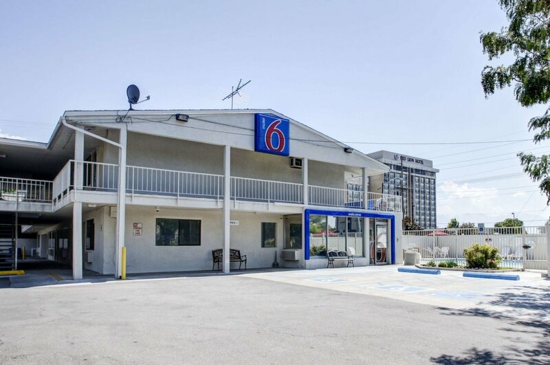 Гостиница Motel 6 Salt Lake City, Ut - Downtown в Солт-Лейк-Сити