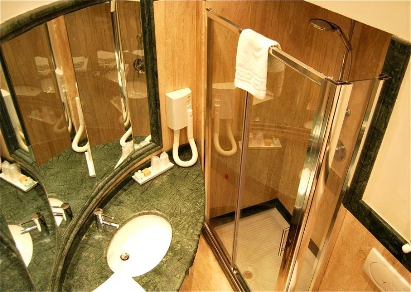 Фото Ludovisi Luxury Rooms