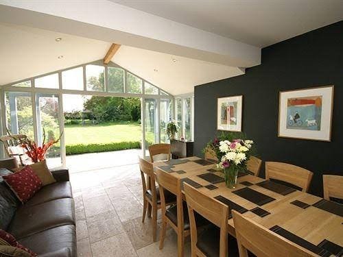 Фото Cambridge Serviced Apartments