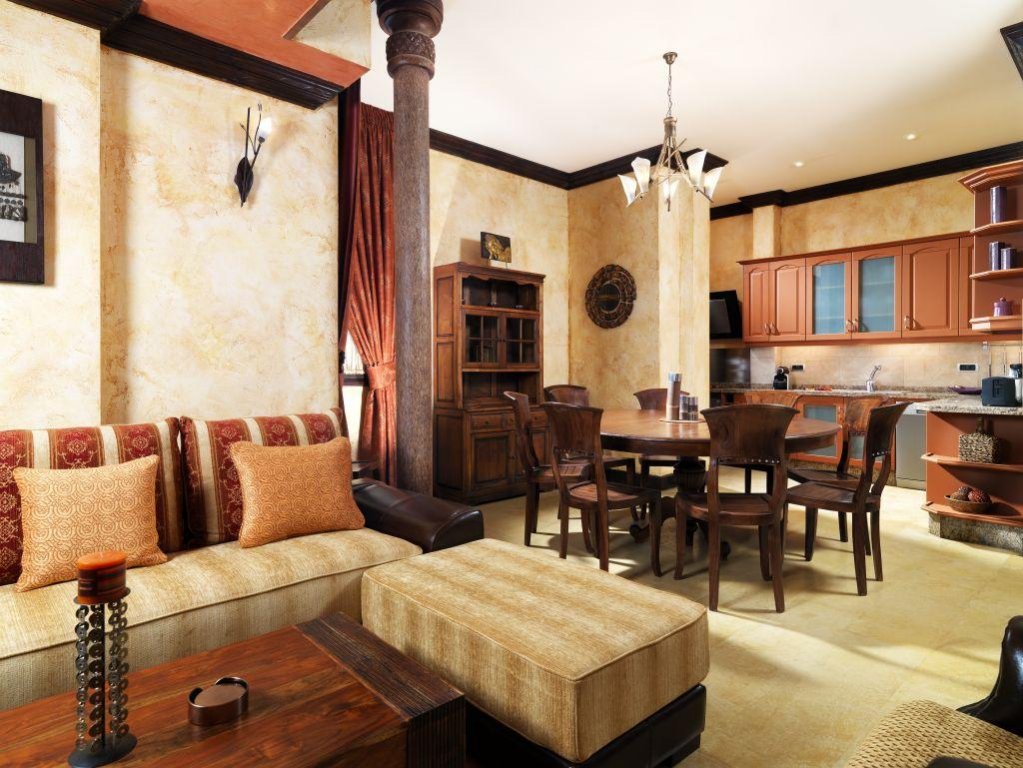 Фото Regency Country Club Apartments Suites