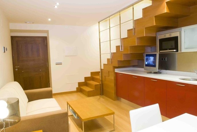 Фото Apartamentos Maria Luisa