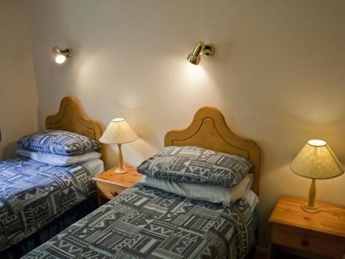 Гостиница Corralea Activity Centre & Cottages