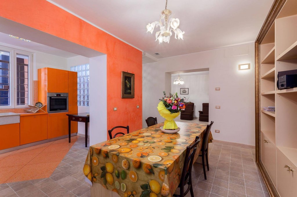 Фото Charming 3br in Piazza di Spagna by Sonder