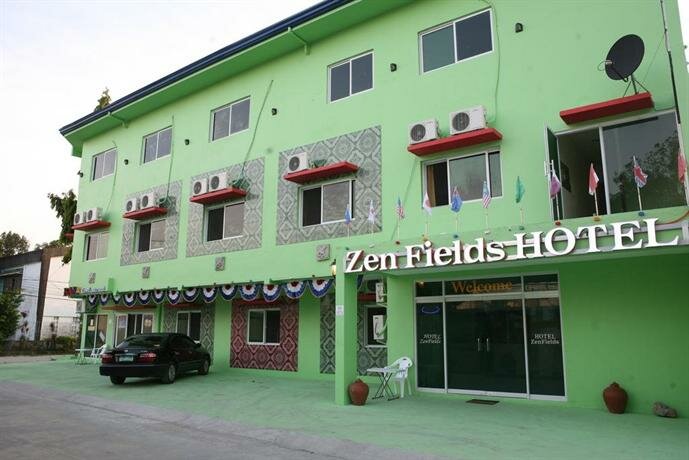 Zenfields Hotel