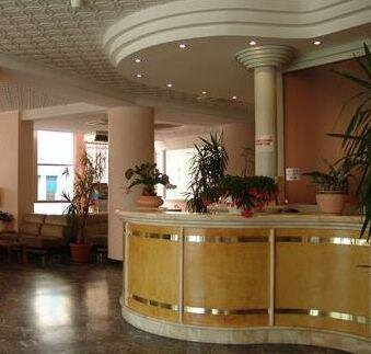 Гостиница Hotel Embassy в Чезенатико