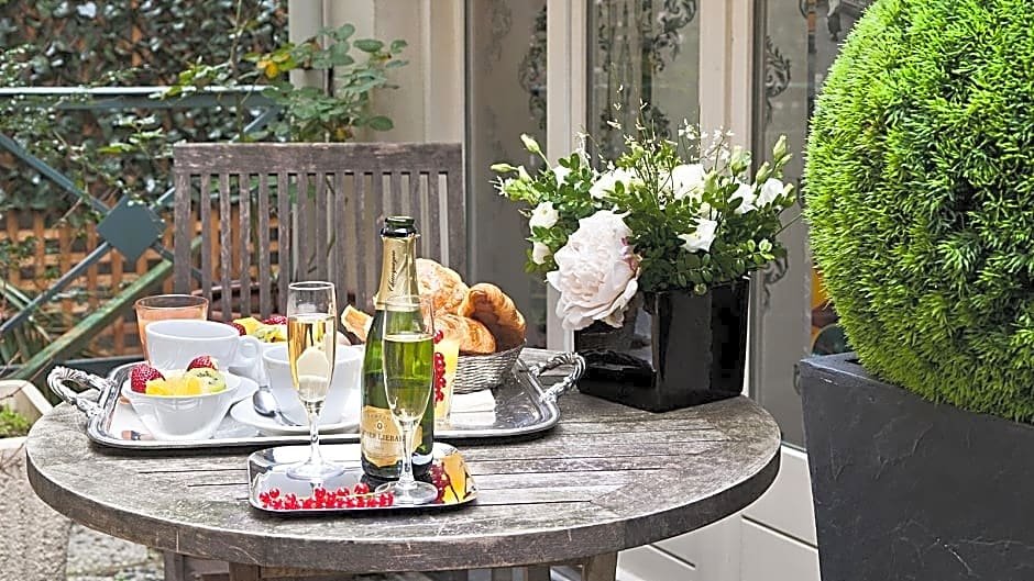 Фото Hotel Monceau Wagram