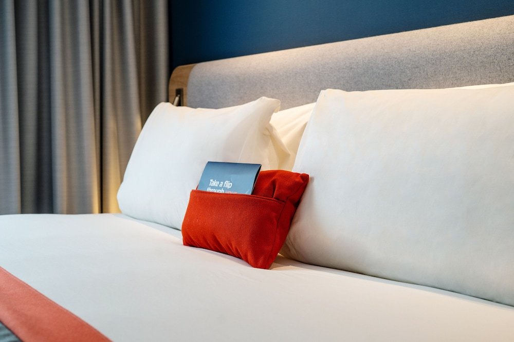 Фото Holiday Inn Express Almere, an Ihg Hotel