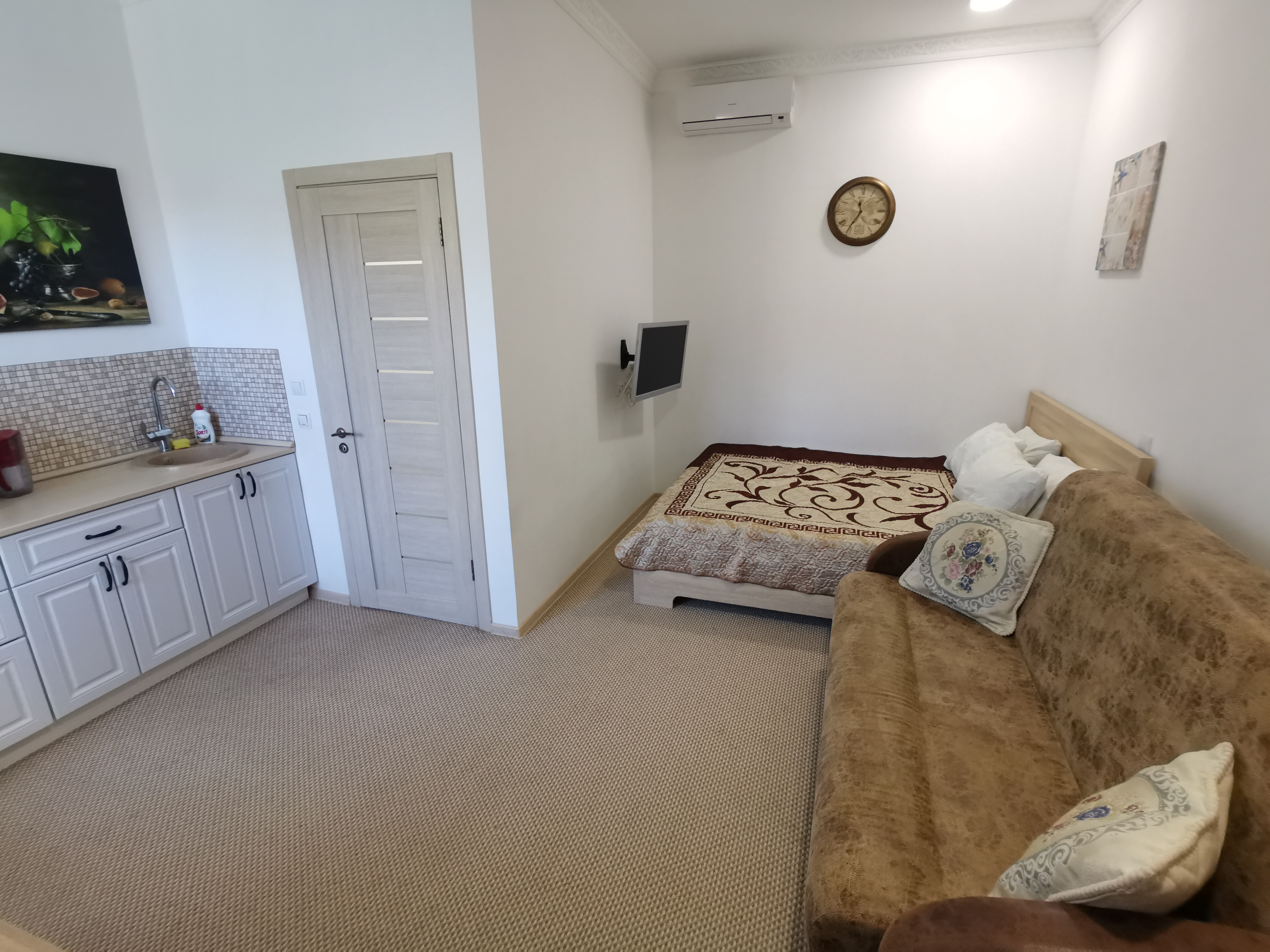 Фото У Гарри