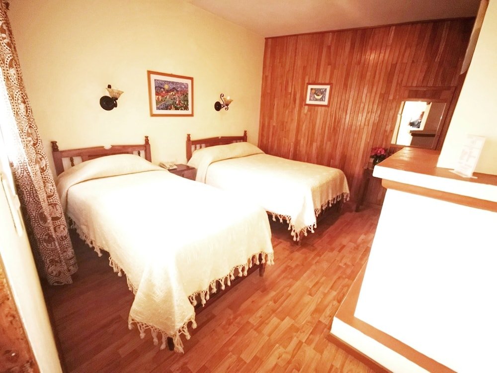 Фото Capital O Hotel Rincon Del Arco