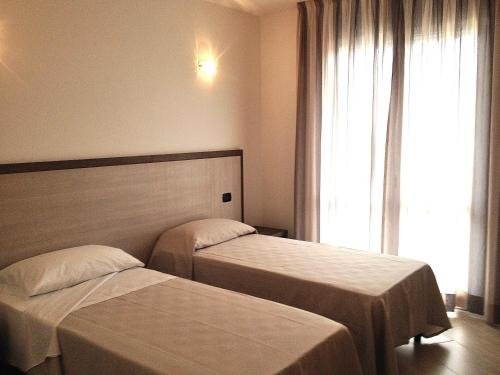 Фото Hotel Lido Inn