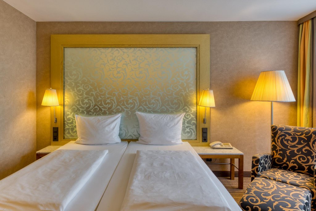 Фото Mercure Parkhotel Mönchengladbach
