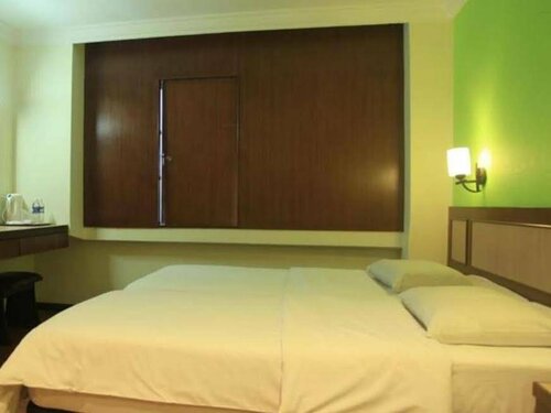 Гостиница The Inn Hotel в Куала-Тренгану