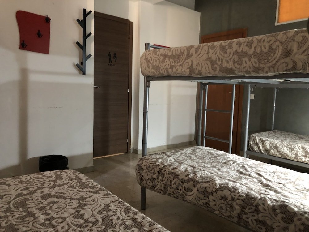 Фото Old Milano House - Hostel