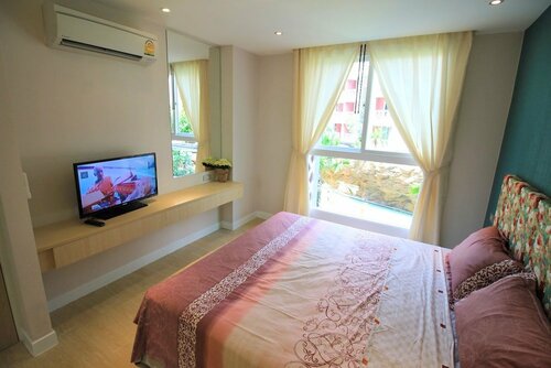 Гостиница Grand Caribbean Resort by Pattaya Sunny Rentals в Паттайе