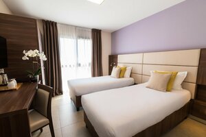 Гостиница H& xF4; tel Port Toga