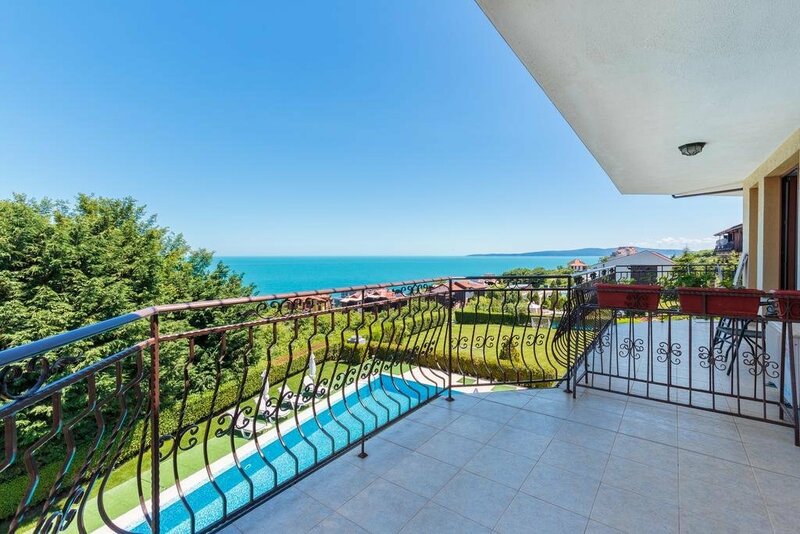 Гостиница VIA Pontica 123 Guest Apartments в Созополе
